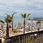 La * Vias